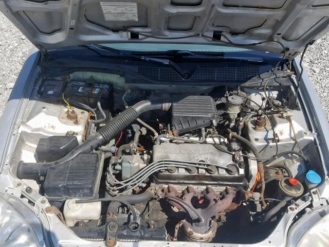 1HGEJ6625VL013915 - 1997 HONDA CIVIC DX SILVER photo 7