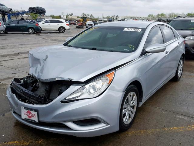 5NPEB4AC6BH092382 - 2011 HYUNDAI SONATA GLS SILVER photo 2