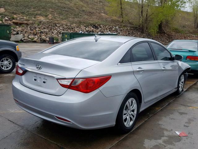 5NPEB4AC6BH092382 - 2011 HYUNDAI SONATA GLS SILVER photo 4