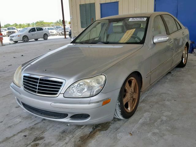 WDBNG75J64A423174 - 2004 MERCEDES-BENZ S 500 SILVER photo 2