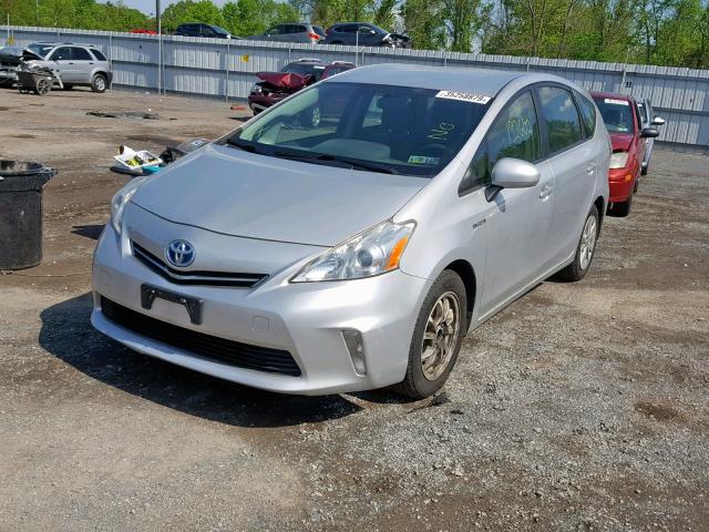 JTDZN3EU8D3251309 - 2013 TOYOTA PRIUS V SILVER photo 2