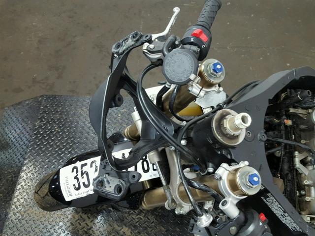 JS1GN7DA362112732 - 2006 SUZUKI GSX-R600 K BLACK photo 9