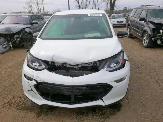 1G1FW6S01H4179171 - 2017 CHEVROLET BOLT EV LT WHITE photo 9