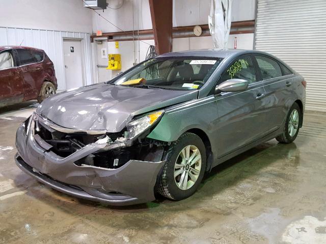 5NPEB4AC1DH552616 - 2013 HYUNDAI SONATA GLS GRAY photo 2