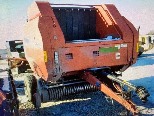 HBJ0007630 - 2004 CASE HAY BALER RED photo 1