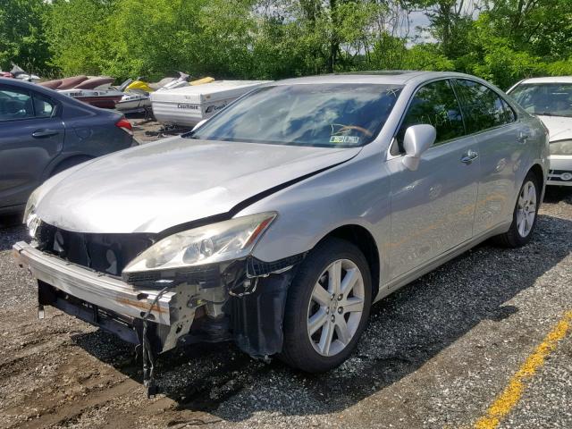 JTHBJ46GX82188672 - 2008 LEXUS ES 350 SILVER photo 2