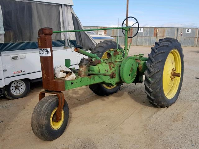 00000000002 - 1944 JOHN DEERE TRACTOR GREEN photo 2