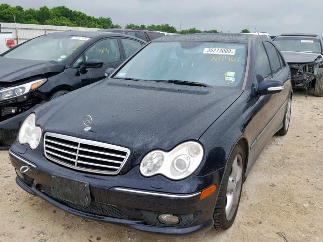 WDBRF52H66F762467 - 2006 MERCEDES-BENZ C 230 BLACK photo 2