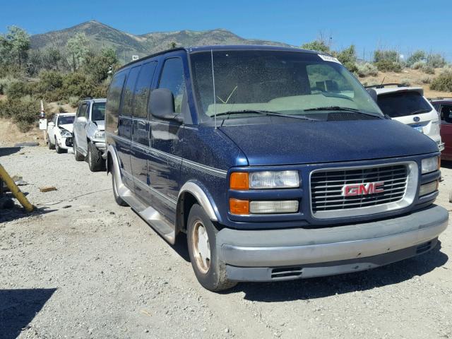 1GDFG15R7Y1135075 - 2000 GMC SAVANA RV BLUE photo 1