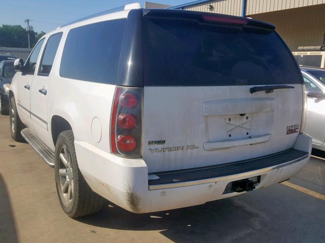 1GKUCMEF6AR108234 - 2010 GMC YUKON XL D WHITE photo 3