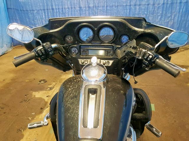 1HD1MAM11DB857048 - 2013 HARLEY-DAVIDSON FLHTCUTG T BLACK photo 5