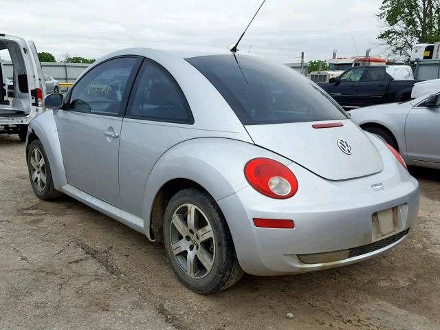 3VWPW31C76M415777 - 2006 VOLKSWAGEN NEW BEETLE Արծաթագույն լուսանկար 3