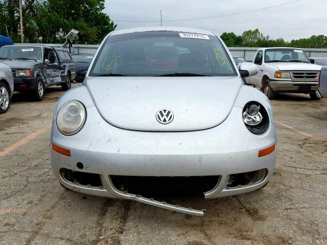 3VWPW31C76M415777 - 2006 VOLKSWAGEN NEW BEETLE Արծաթագույն լուսանկար 9