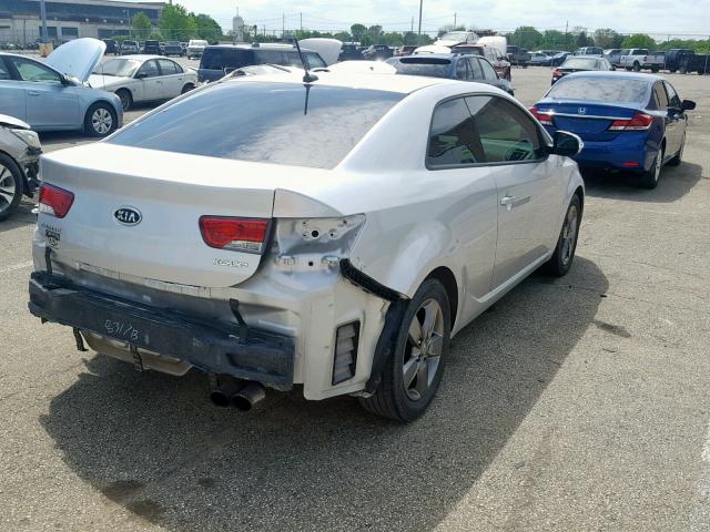 KNAFU6A29A5128420 - 2010 KIA FORTE EX SILVER photo 4