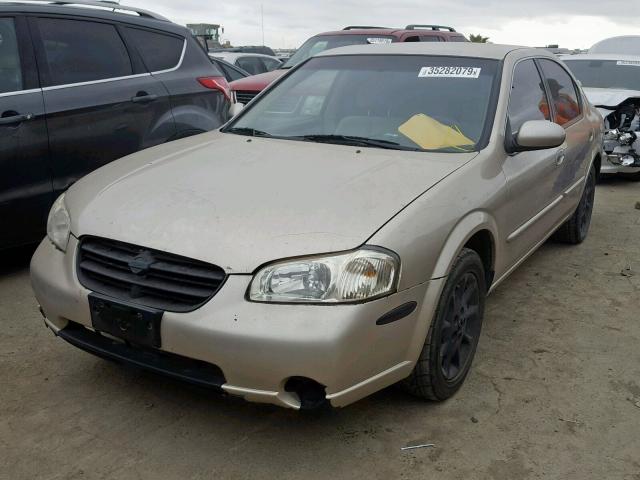 JN1CA31D21T840300 - 2001 NISSAN MAXIMA GXE GOLD photo 2