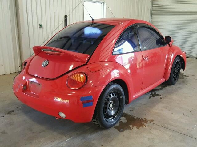 3VWBB61C7WM011384 - 1998 VOLKSWAGEN NEW BEETLE წითელი ფოტო 4