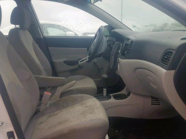 KMHCN46C58U195276 - 2008 HYUNDAI ACCENT GLS WHITE photo 5