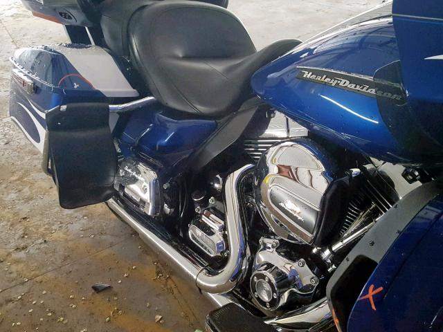 1HD1KGL19GB684233 - 2016 HARLEY-DAVIDSON FLTRU BLUE photo 9