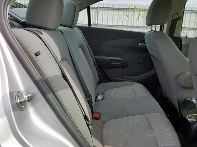 1G1JA5SH4D4253900 - 2013 CHEVROLET SONIC LS SILVER photo 6