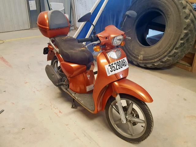 ZD4SCC0113S000662 - 2003 APRILIA SCARABEO 5 ORANGE photo 1