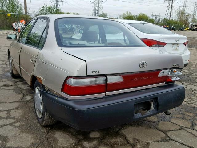 1NXBB02E0VZ533151 - 1997 TOYOTA COROLLA DX GOLD photo 3