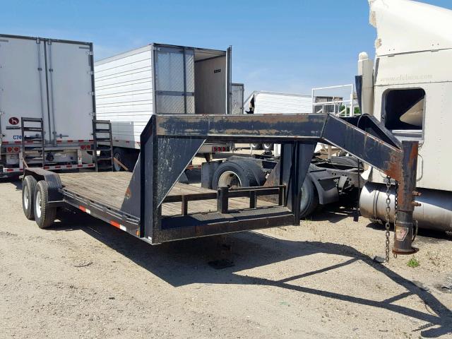 ARKAVTL0140334041 - 2004 UTILITY TRAILER BLACK photo 1