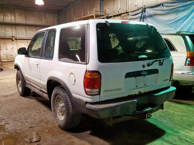 1FMYU24X5XUC72987 - 1999 FORD EXPLORER WHITE photo 3