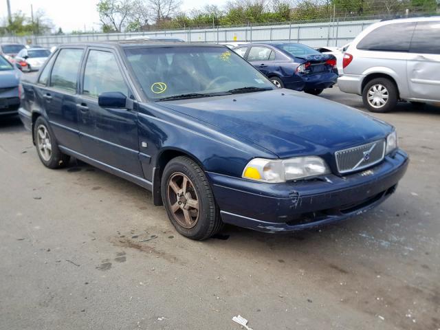 YV1LT56D8X2576617 - 1999 VOLVO S70 BLUE photo 1