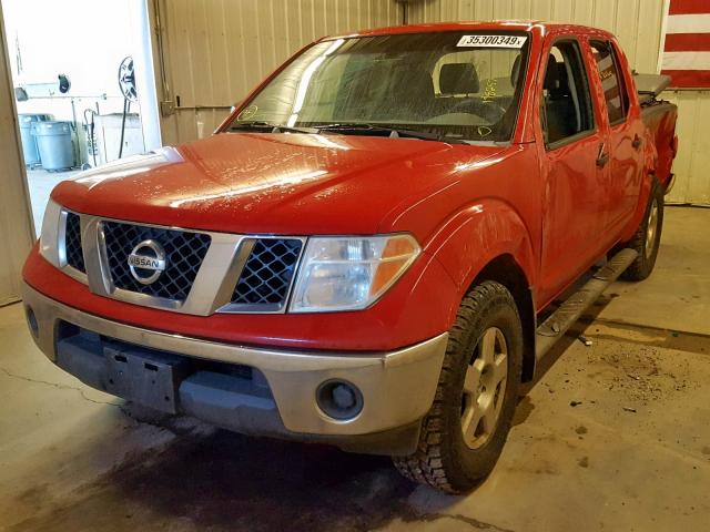 1N6AD07W76C431149 - 2006 NISSAN FRONTIER C RED photo 2