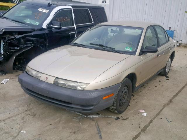 1G8ZG5287WZ158594 - 1998 SATURN SL1 TAN photo 2