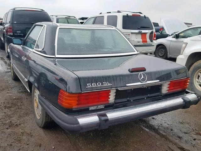 WDBBA48D8JA090299 - 1988 MERCEDES-BENZ 560 SL BLACK photo 3