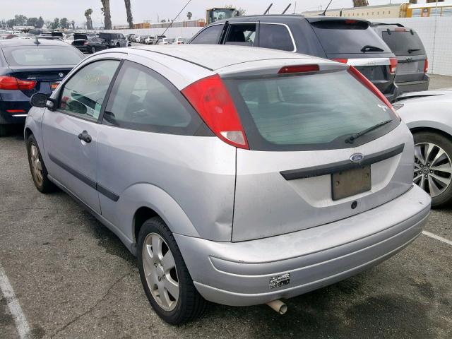 3FAFP31351R195584 - 2001 FORD FOCUS ZX3 SILVER photo 3