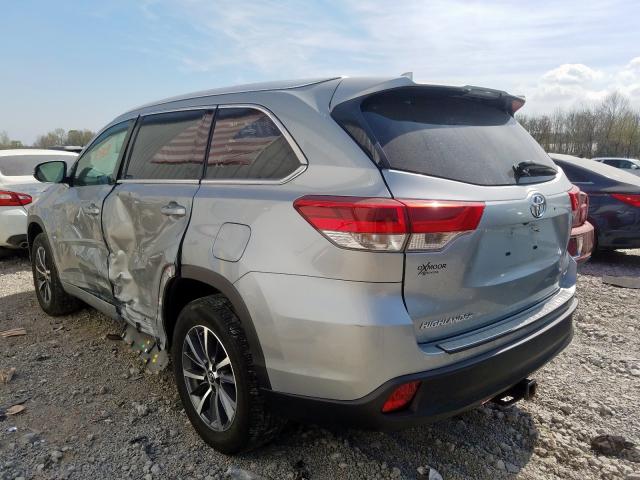 5TDKZRFH8HS526367 - 2017 TOYOTA HIGHLANDER SE  photo 3