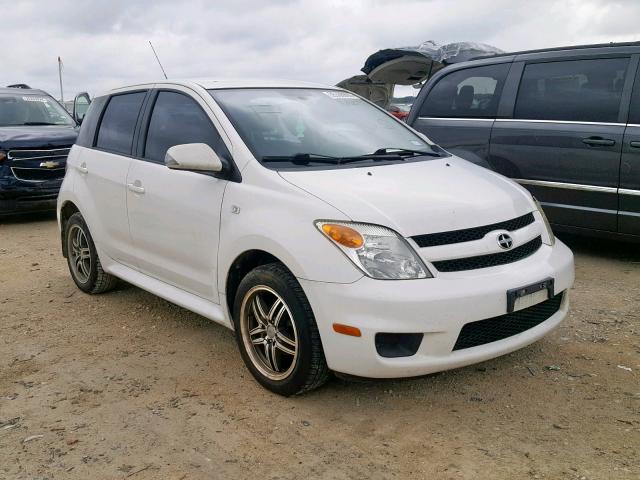 JTKKT624860166514 - 2006 TOYOTA SCION XA WHITE photo 1