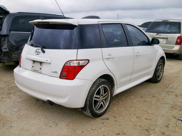 JTKKT624860166514 - 2006 TOYOTA SCION XA WHITE photo 4