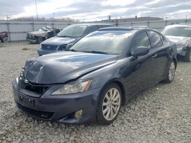 JTHCK262585026912 - 2008 LEXUS IS 250 GRAY photo 2