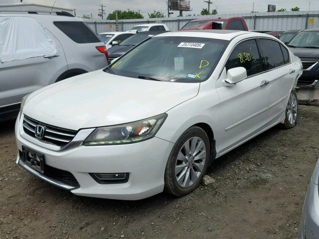 1HGCR3F85DA047060 - 2013 HONDA ACCORD EXL WHITE photo 2