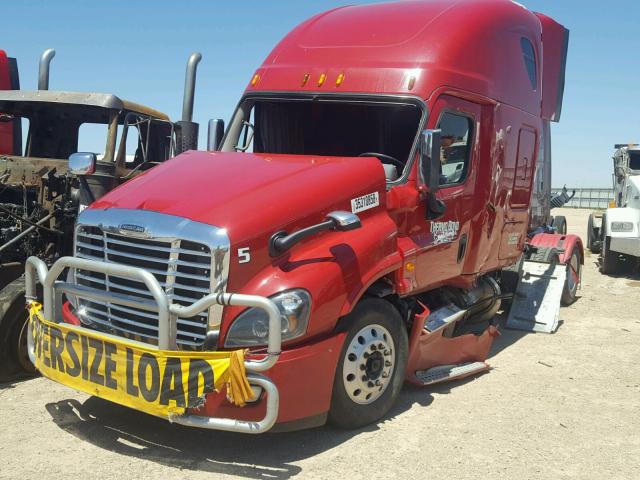 1FUJGLBG2FLGN2309 - 2015 FREIGHTLINER CASCADIA 1 RED photo 2