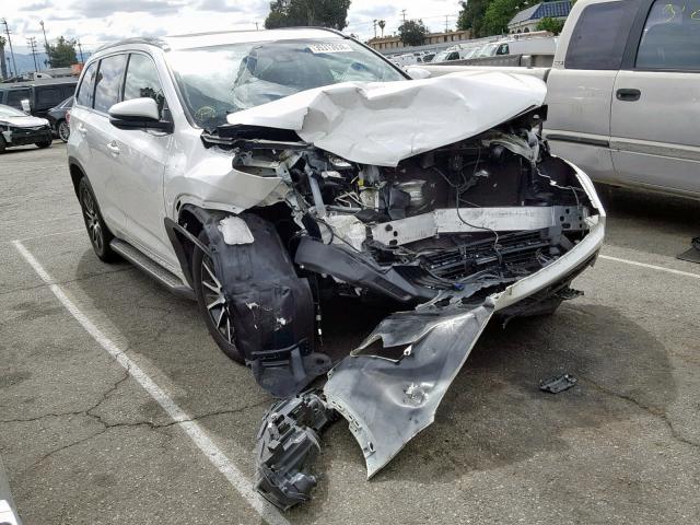 5TDKZRFH2HS517678 - 2017 TOYOTA HIGHLANDER WHITE photo 1