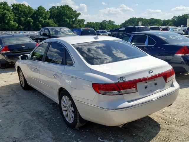 KMHFC46D09A349276 - 2009 HYUNDAI AZERA GLS WHITE photo 3