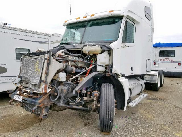 1FUJA6CK55LM71254 - 2005 FREIGHTLINER CONVENTION WHITE photo 2