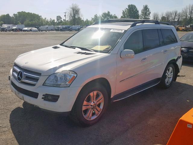 4JGBF71E98A315682 - 2008 MERCEDES-BENZ GL 450 4MA WHITE photo 2