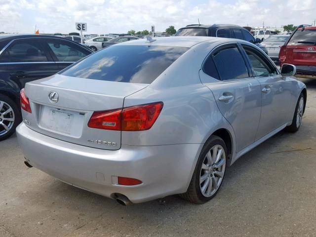 JTHCK262585023752 - 2008 LEXUS IS 250 SILVER photo 4