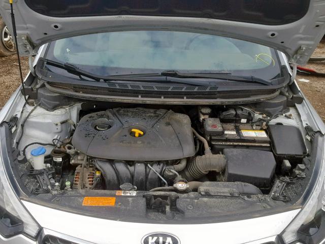 KNAFX4A86E5111371 - 2014 KIA FORTE EX SILVER photo 7