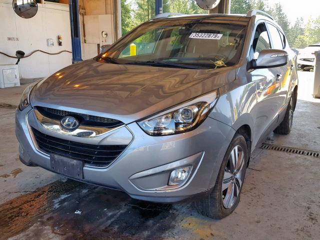 KM8JUCAG6FU064529 - 2015 HYUNDAI TUCSON LIM SILVER photo 2