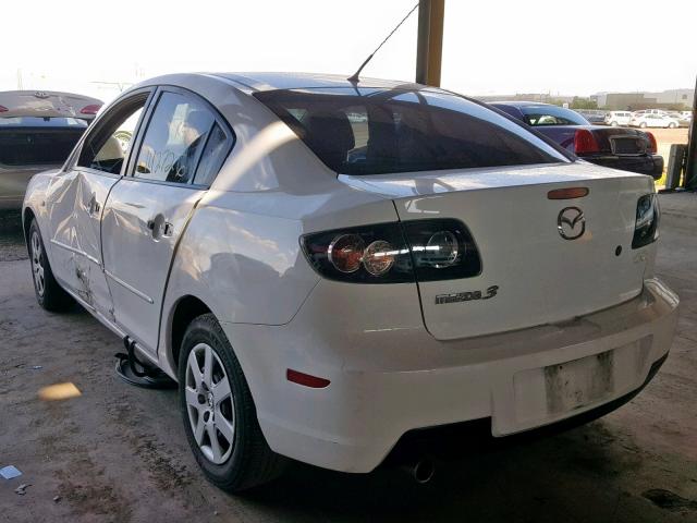 JM1BK12F671707828 - 2007 MAZDA 3 I WHITE photo 3