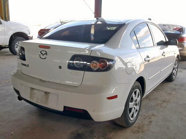 JM1BK12F671707828 - 2007 MAZDA 3 I WHITE photo 4