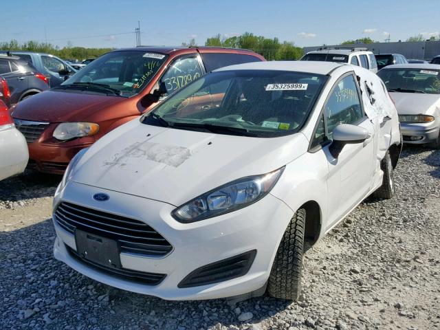 3FADP4TJ8FM210737 - 2015 FORD FIESTA S WHITE photo 2