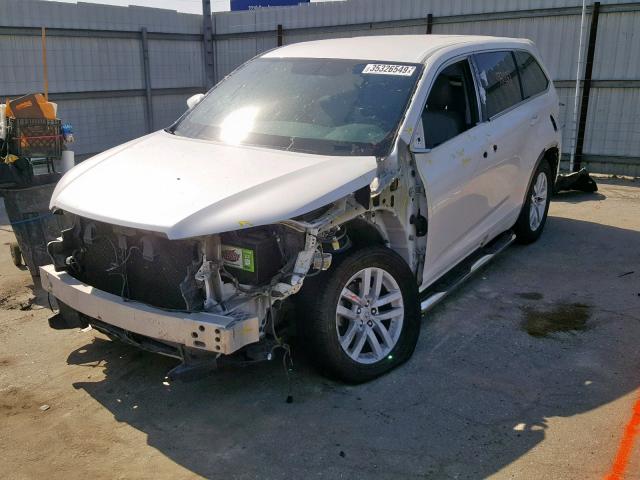 5TDZARFH6FS010687 - 2015 TOYOTA HIGHLANDER WHITE photo 2