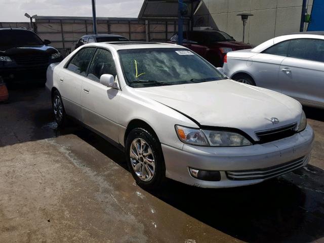 JT8BF28G1Y5082449 - 2000 LEXUS ES 300 WHITE photo 1